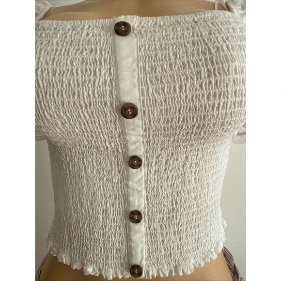 NEW Love Tree White puff sleeve crop top Size M - Picture 3 of 9